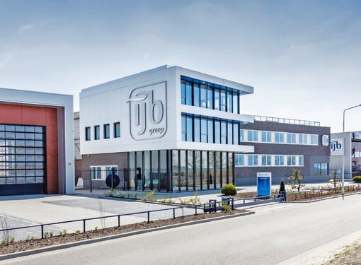 stormvaste automatische deuren tochtsluis voor hoofdkantoor ijsselmeerbeton inbraakwerend SKG 2 WK 2 RC 2